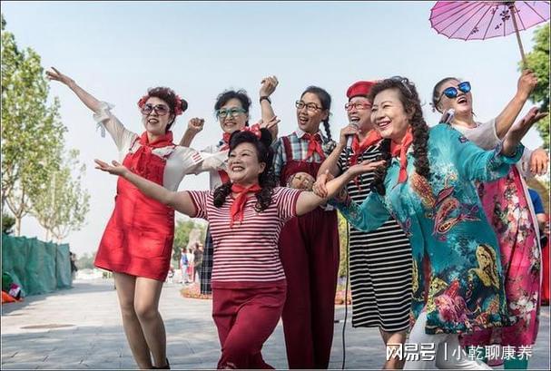 ：创新老年人快乐新生活千亿球友会app乾翔(图1)