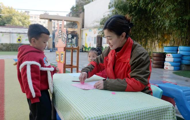 市蔚蔚幼儿园创新期末能力测评球友会体育网站体智大闯关襄阳(图7)