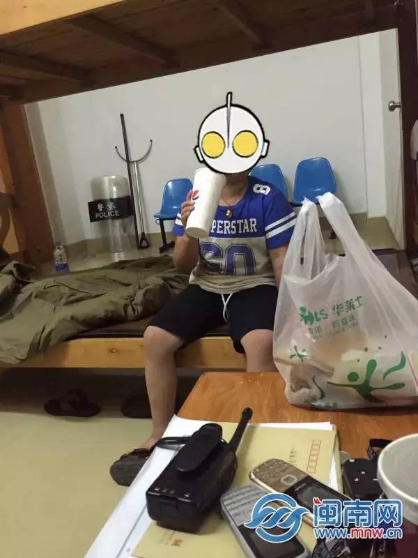 只顾聊天小孩双双跑河边玩；泉州：男子无证驾车遇事故让老婆顶包男子载5子女冲入水库溺亡；货车大火96头猪被烧死；南安两母亲(图8)