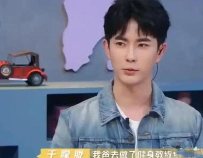 酒意外坠亡警方调查清楚后已下葬于朦胧妈妈终于发声：爱子因饮(图2)